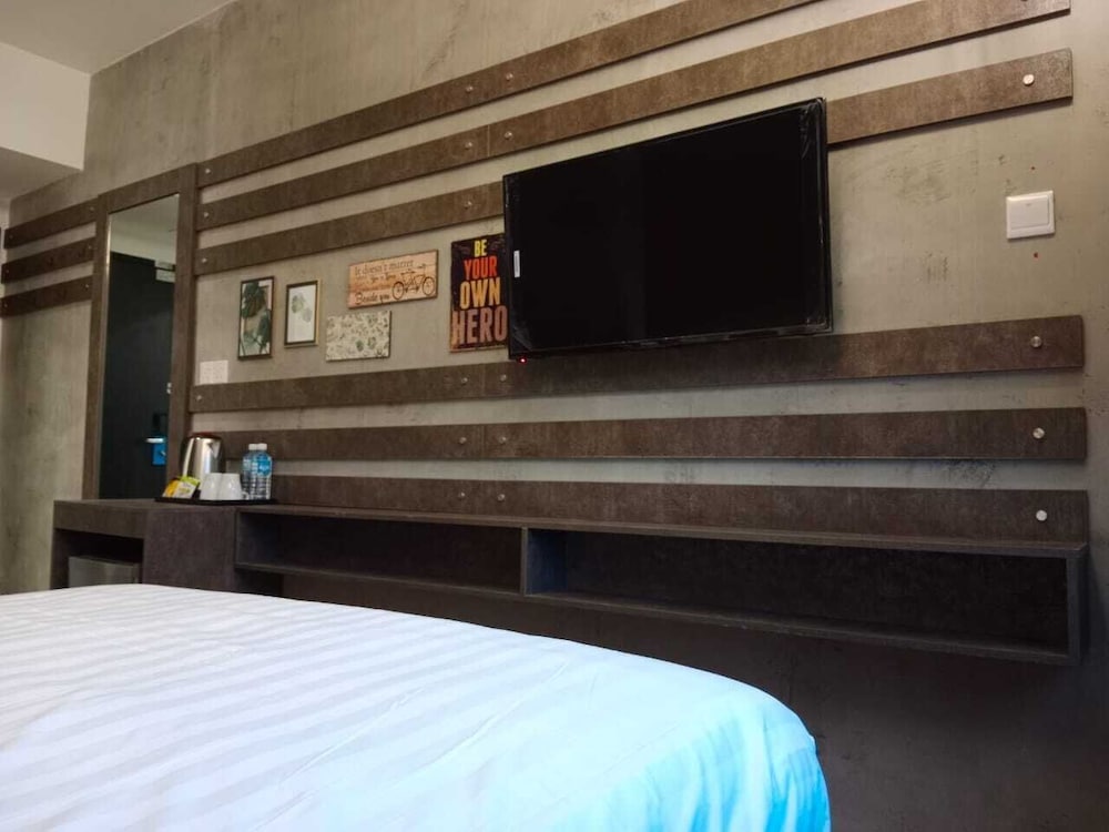 Zone Hotel (Ipoh) 18/40
