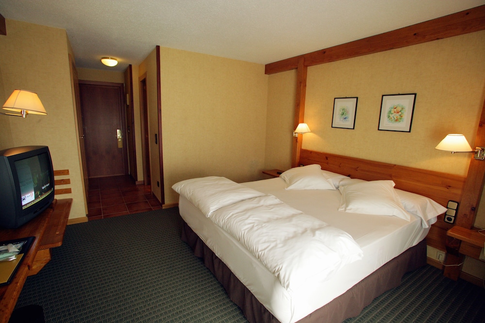Sport Hotel 14/64