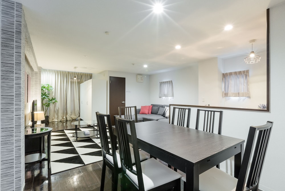 Crice Hotel 33/50