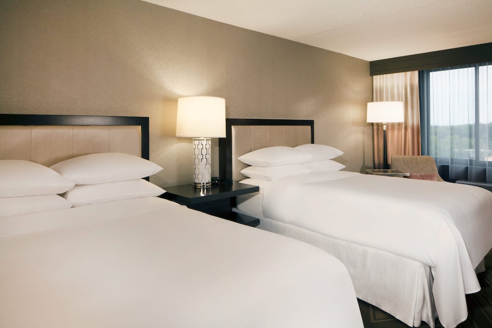 Sheraton Bucks County Hotel 7/61