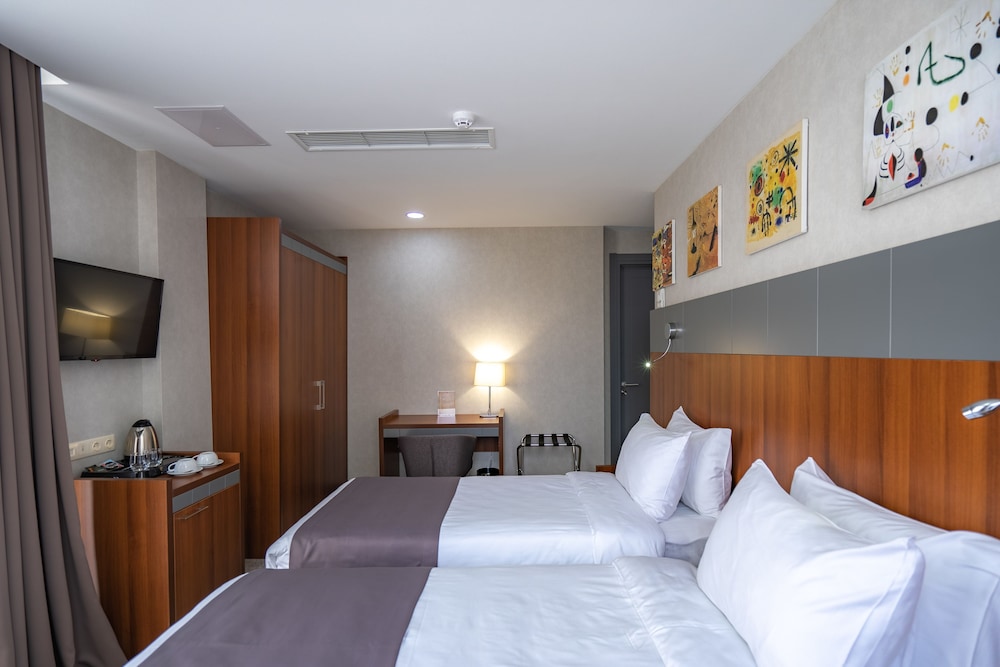 Hotel Atlas Abashidze 2/34
