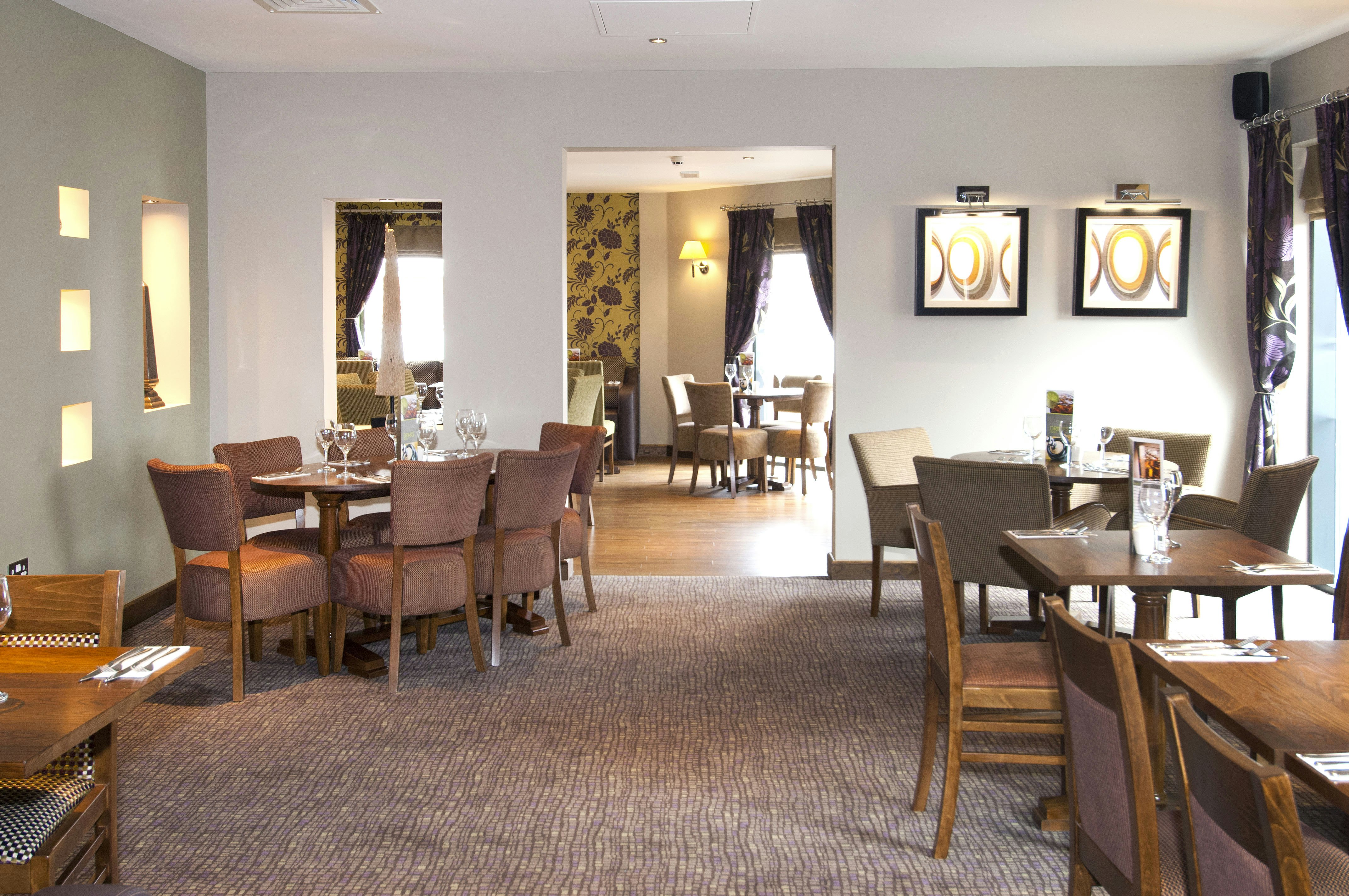 PREMIER INN HIGH WYCOMBE CENTRAL 31/40