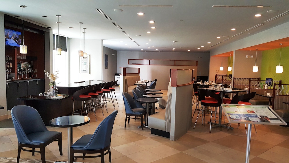 Holiday Inn Santee 55/71