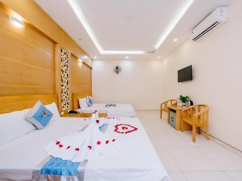 Lang Chai Hotel 16/35