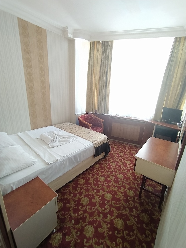 Turvan Hotel 15/38