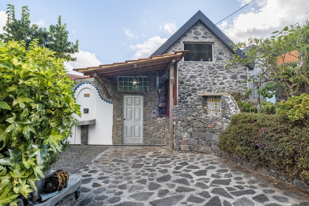 Casas Maravilha Calheta 10/50