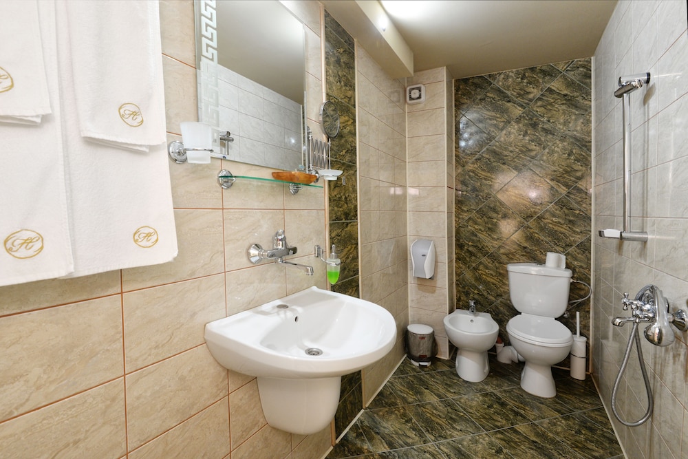 SVETI NIKOLA 46/50