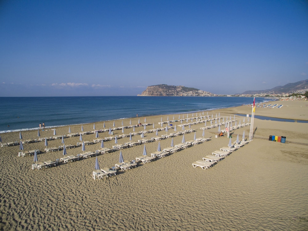 Green Garden Resort Spa and Hotel 28/41