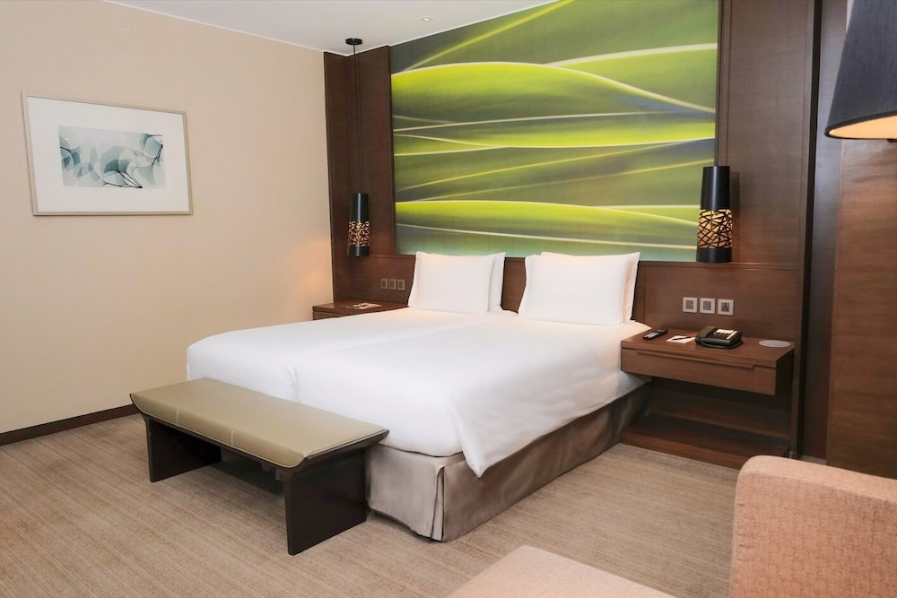 Standard Twin, Marco Polo Ortigas Manila 2/4