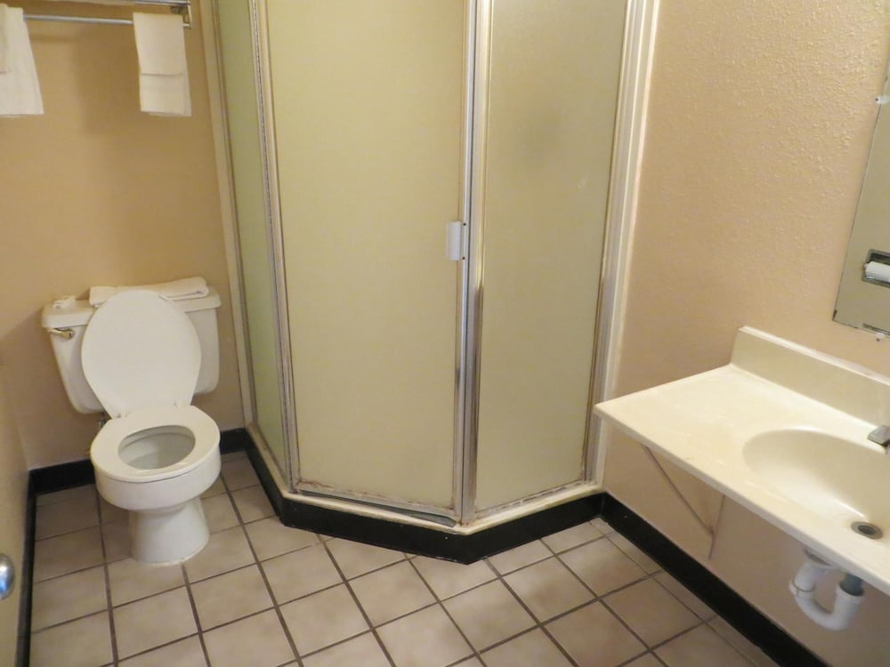 OYO Travellers Inn 39/39