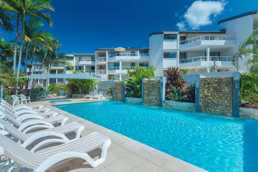 MUNNA BEACH APARTMENTS 1/66