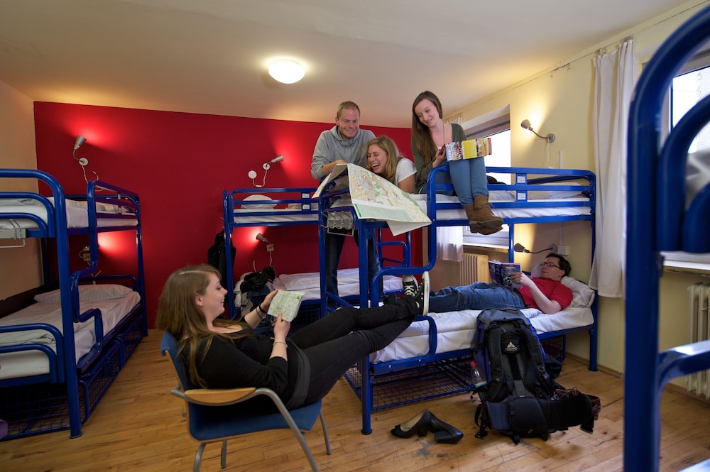 The 4 You Hostel Hotel 49/58