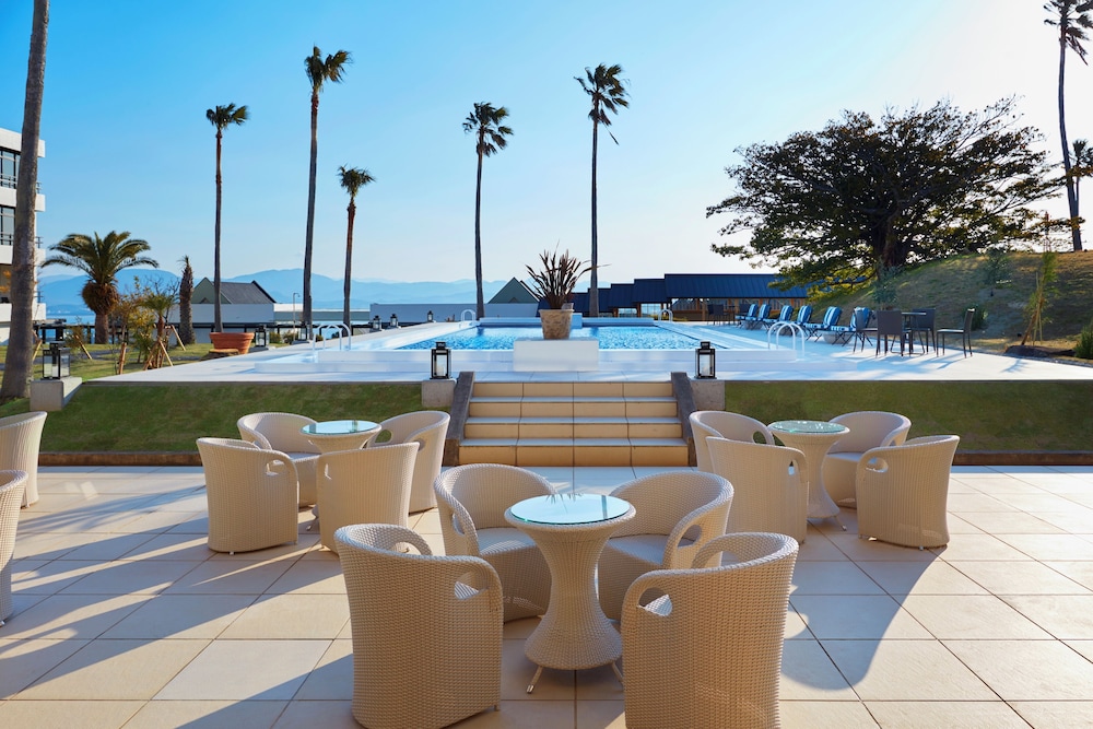 Infinito Hotel and Spa Nanki Shirahama (ex Green Hill Shirahama Hotel) 30/45