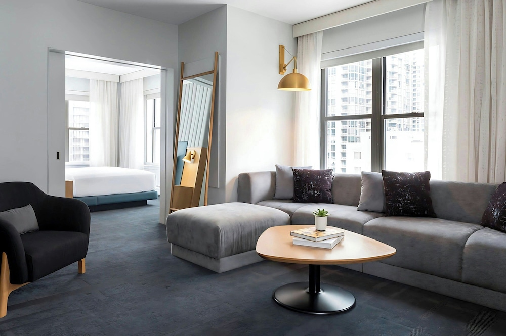 Hotel 55 Chicago Downtown 33/58