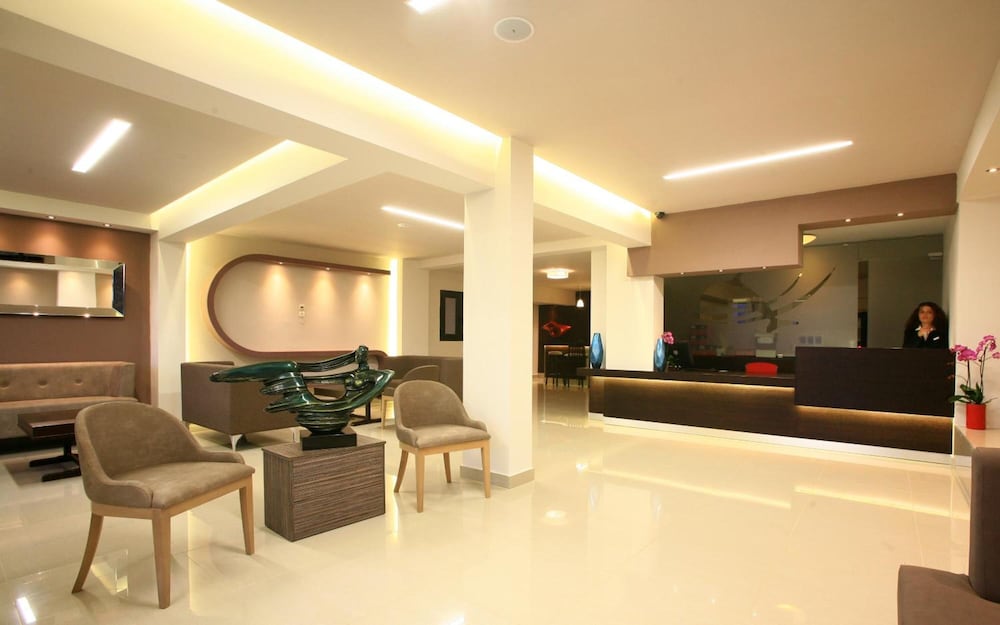 Katrin Suites - Adults Only 30/50