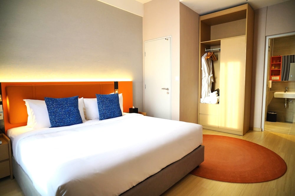 Wyndham Grand I-City 14/60