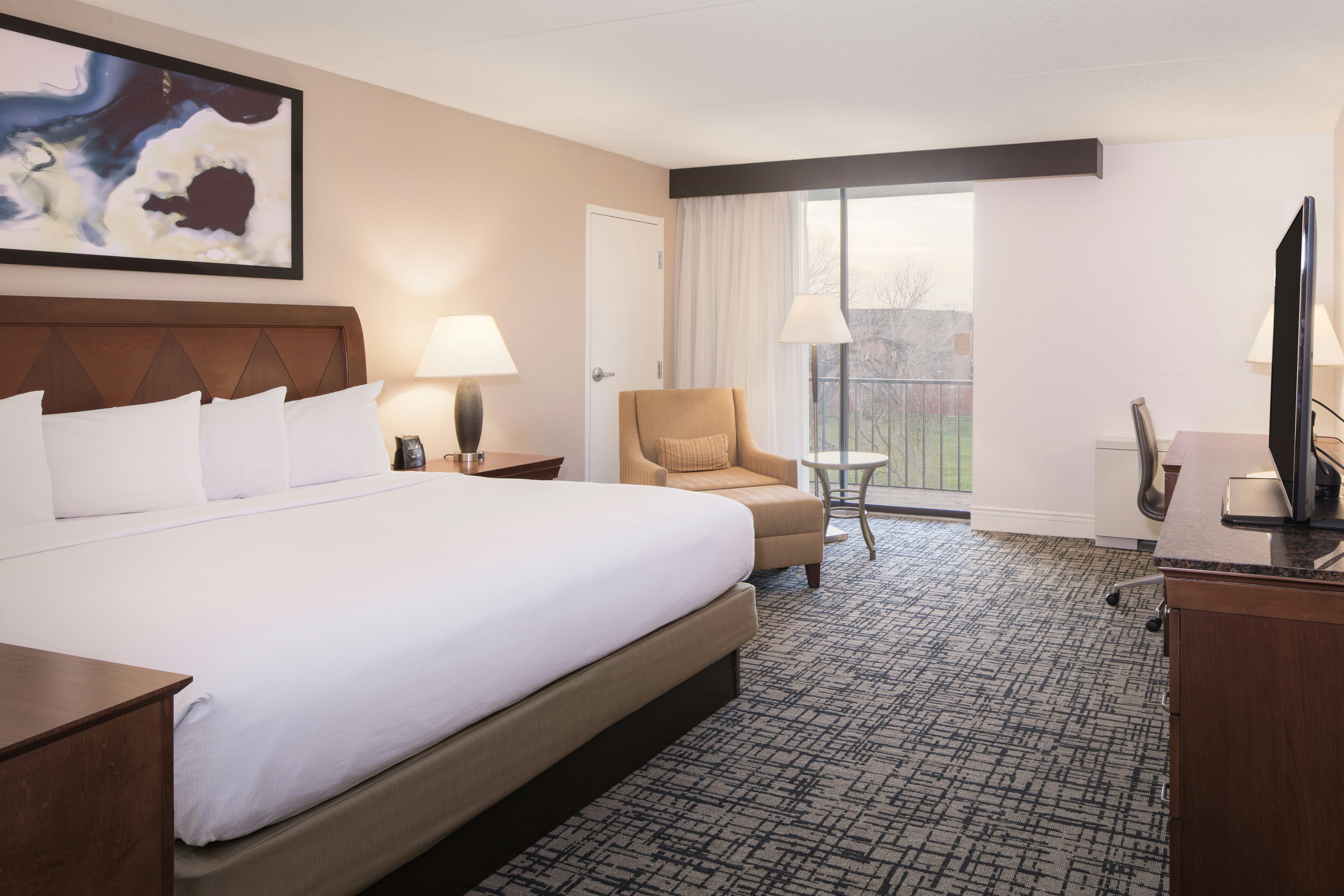 Room, King Bed, Balcony