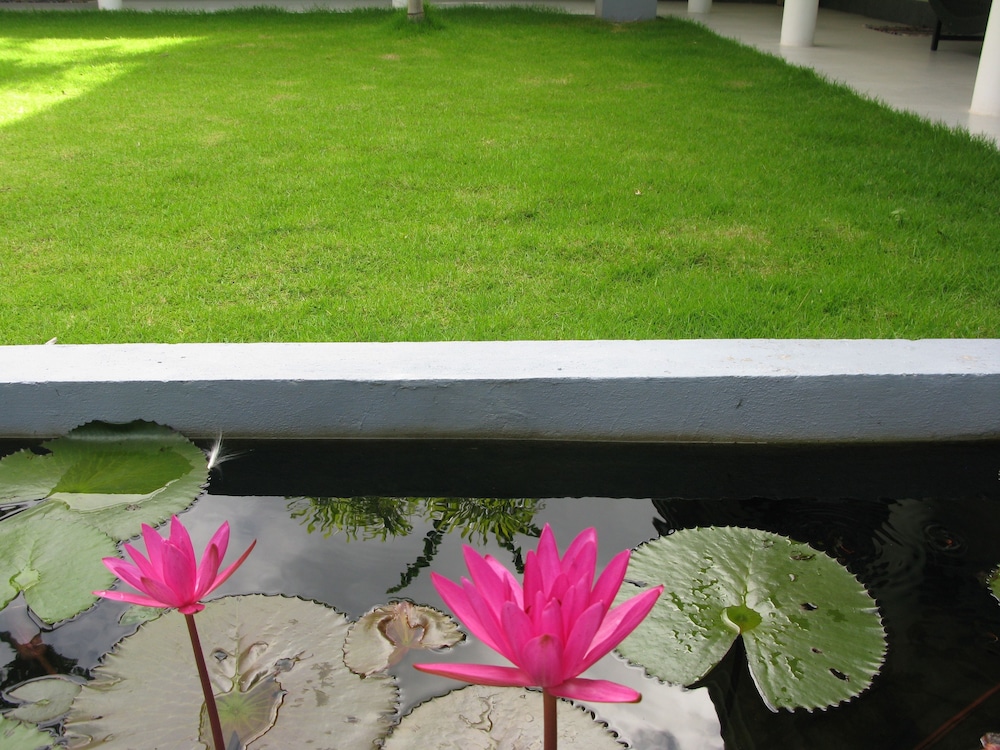 Anuhas Airport Villas 32/44