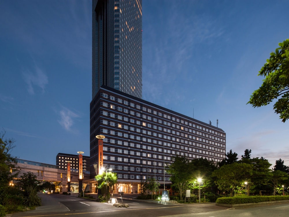 Apa Hotel and Resort Tokyo Bay Makuhari in CHIBA