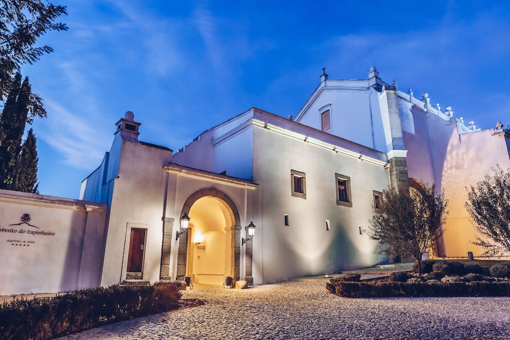 Convento Do Espinheiro Historic Hotel & Spa 6/71