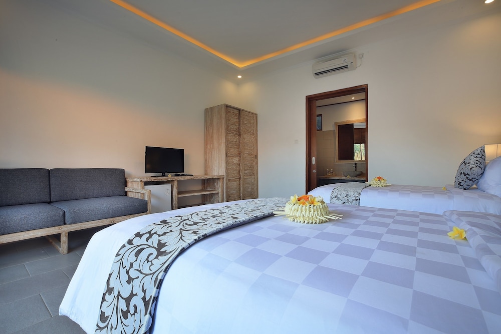 Batu Agung Villas 14/33