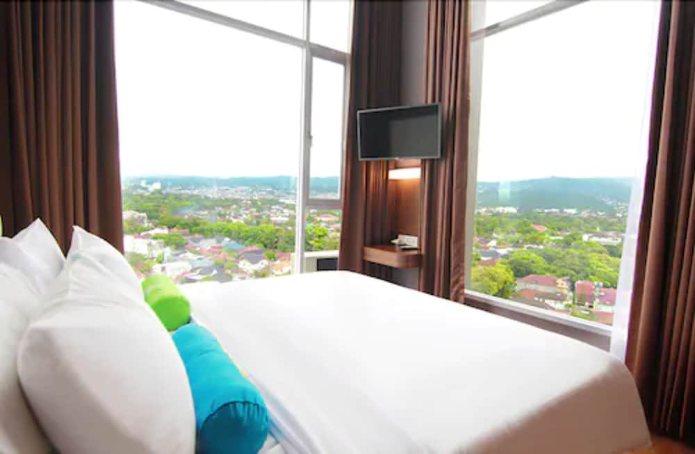 GRAND TEBU HOTEL 18/52