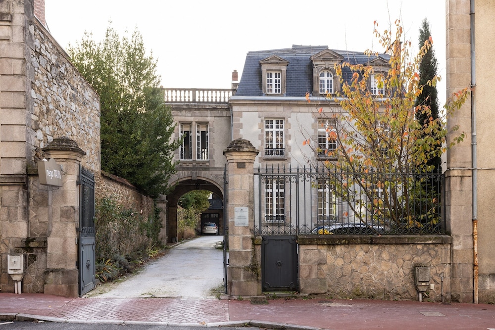 Villa Beaupeyrat 40/50