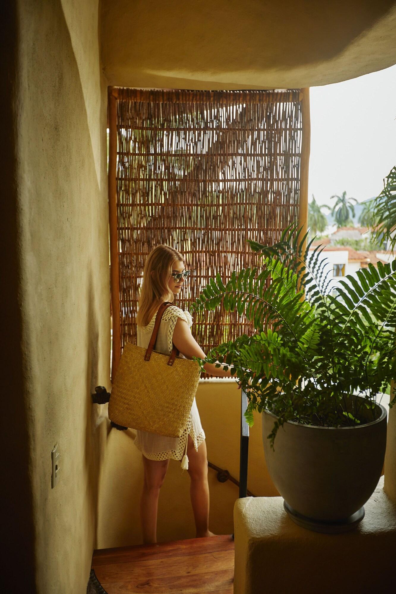 LA VILLA LUZ 38/50