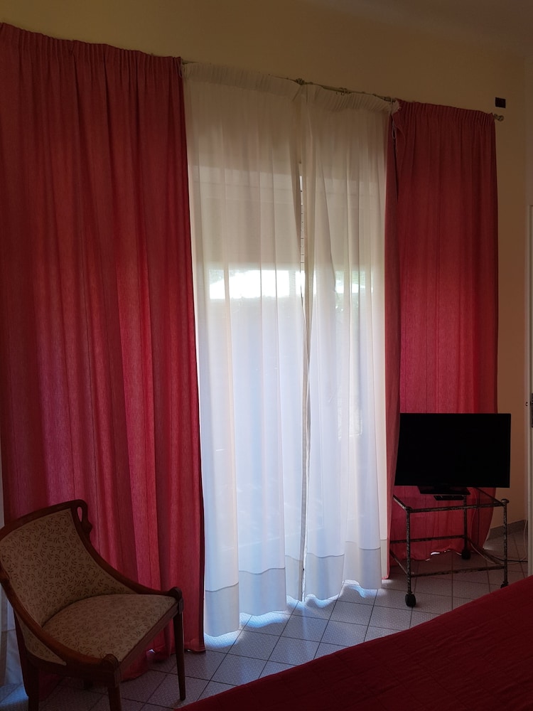 Palatium Mari Hotel 35/75