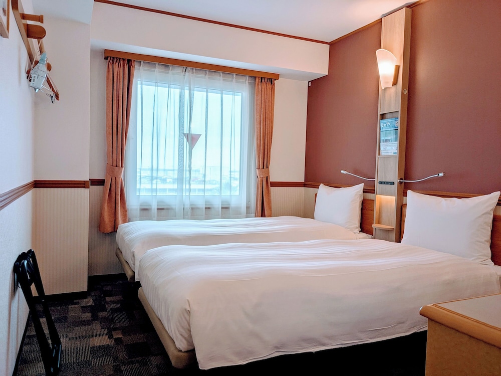 Toyoko Inn Chubu International Airport No.1 24/68