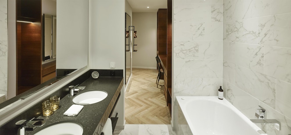 Andaz Vienna Am Belvedere -A Concept By Hyatt 50/50
