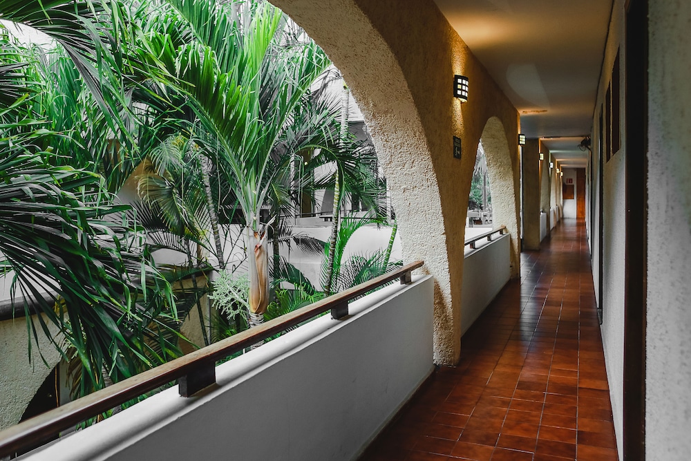 Hotel Parador Cancun by Kavia 45/60
