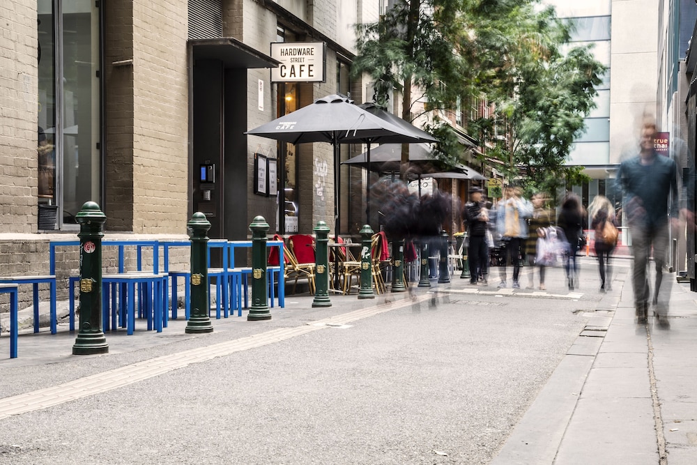 Novotel Melbourne Central Hotel 62/71