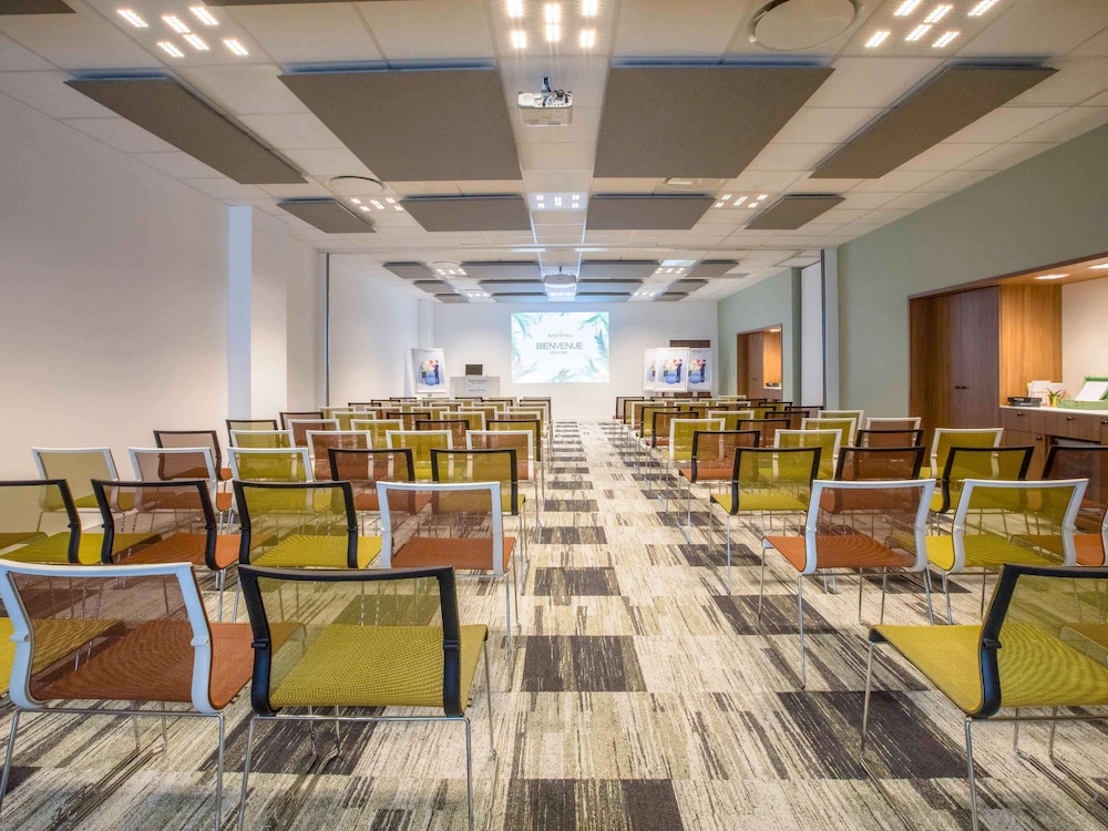 Novotel Lyon Confluence 67/80