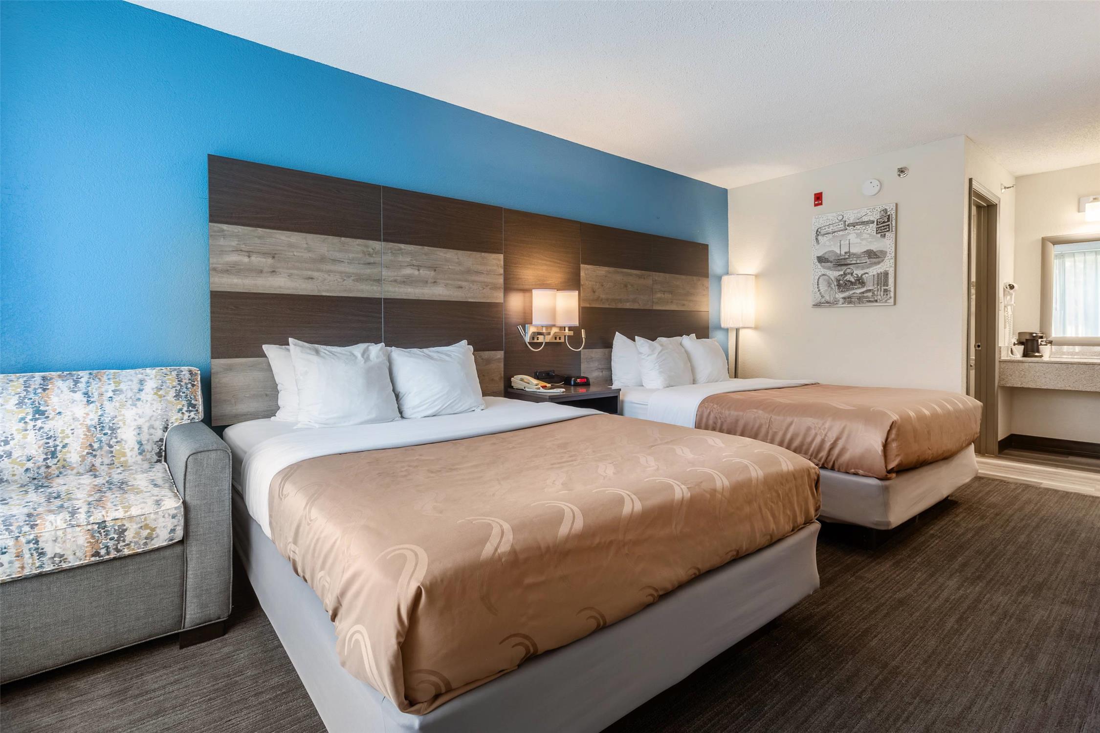 ROOM, 2 QUEEN BEDS