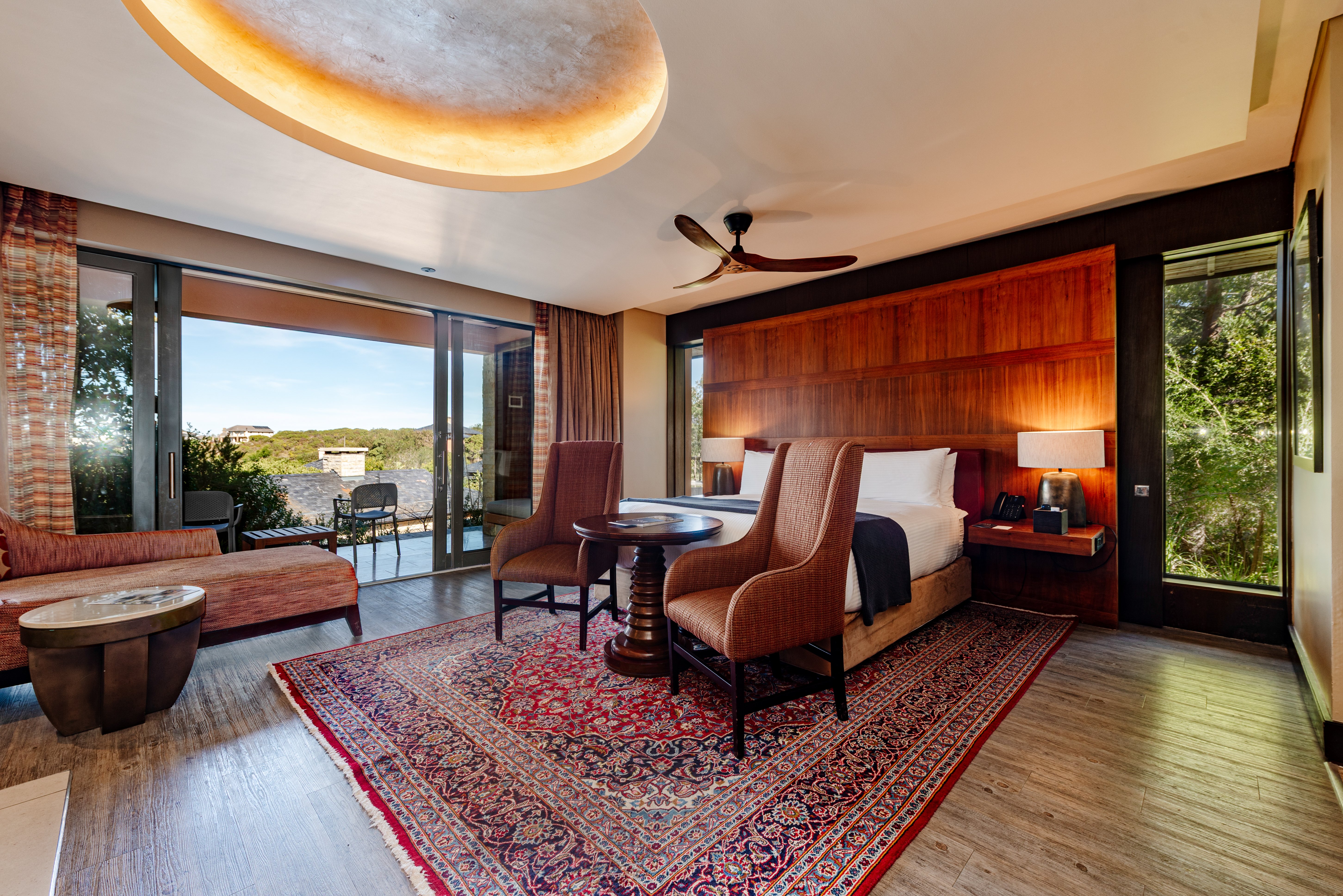 nature large suite