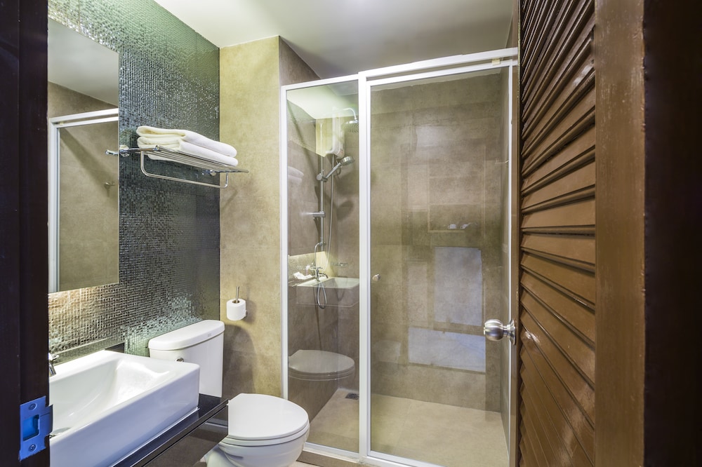 Livotel Hotel Kaset Nawamin Bangkok 65/68