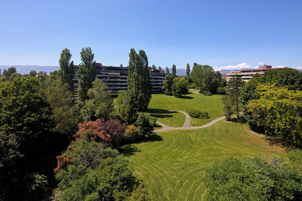 Zenitude Hotel Residences Swiss Apparthotels Ferney Voltaire 47/49