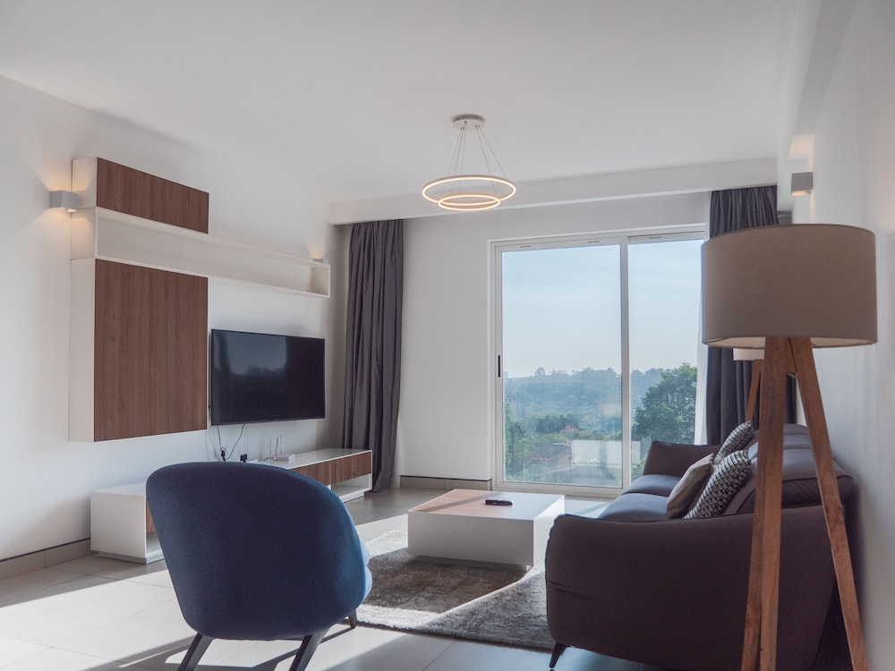 Purple Haze Apartments 25/29