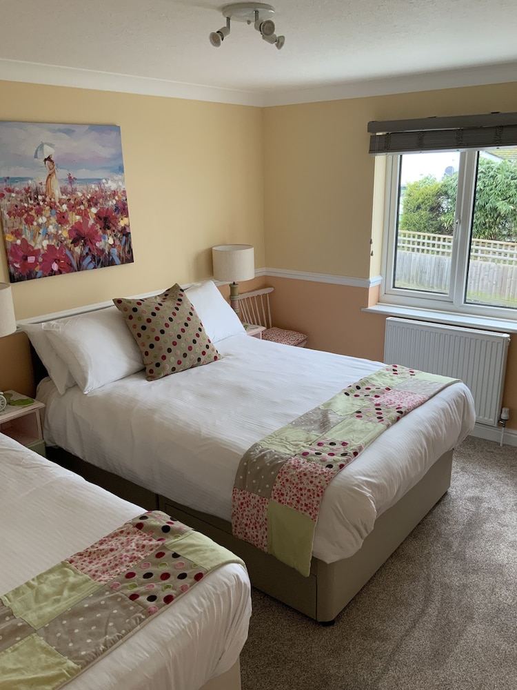 Green Apple Bed And Breakfast 7/35
