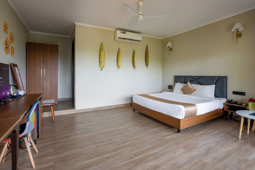 Stone Wood Resort & Spa 14/50