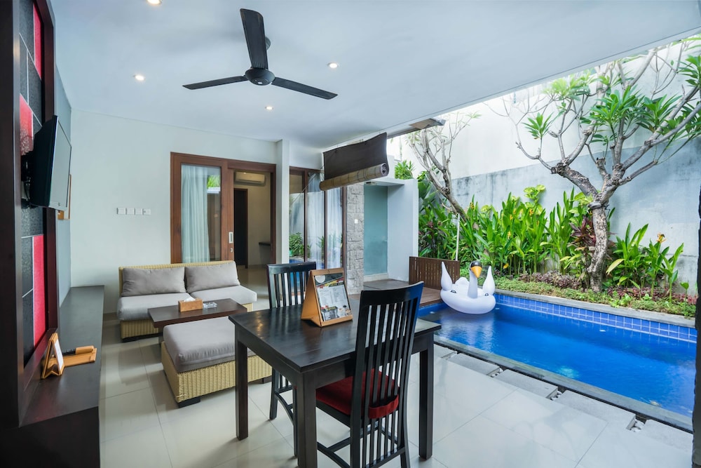 SAMAJA BEACHSIDE VILLAS 62/76