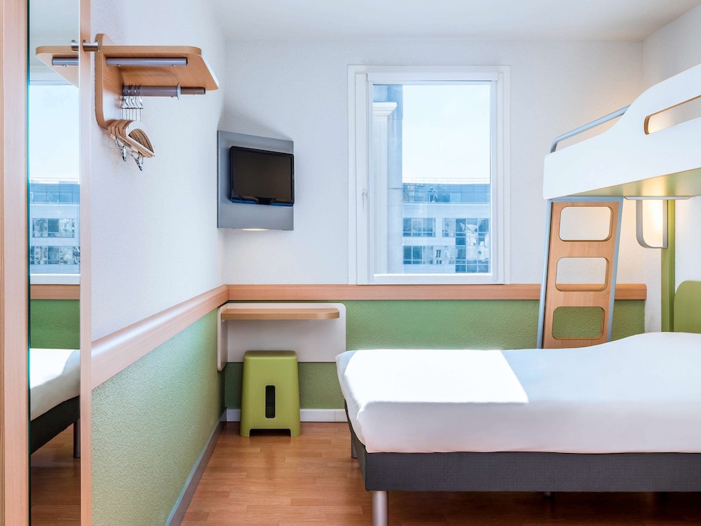 Ibis Budget Issy Les Moulineaux 12/70