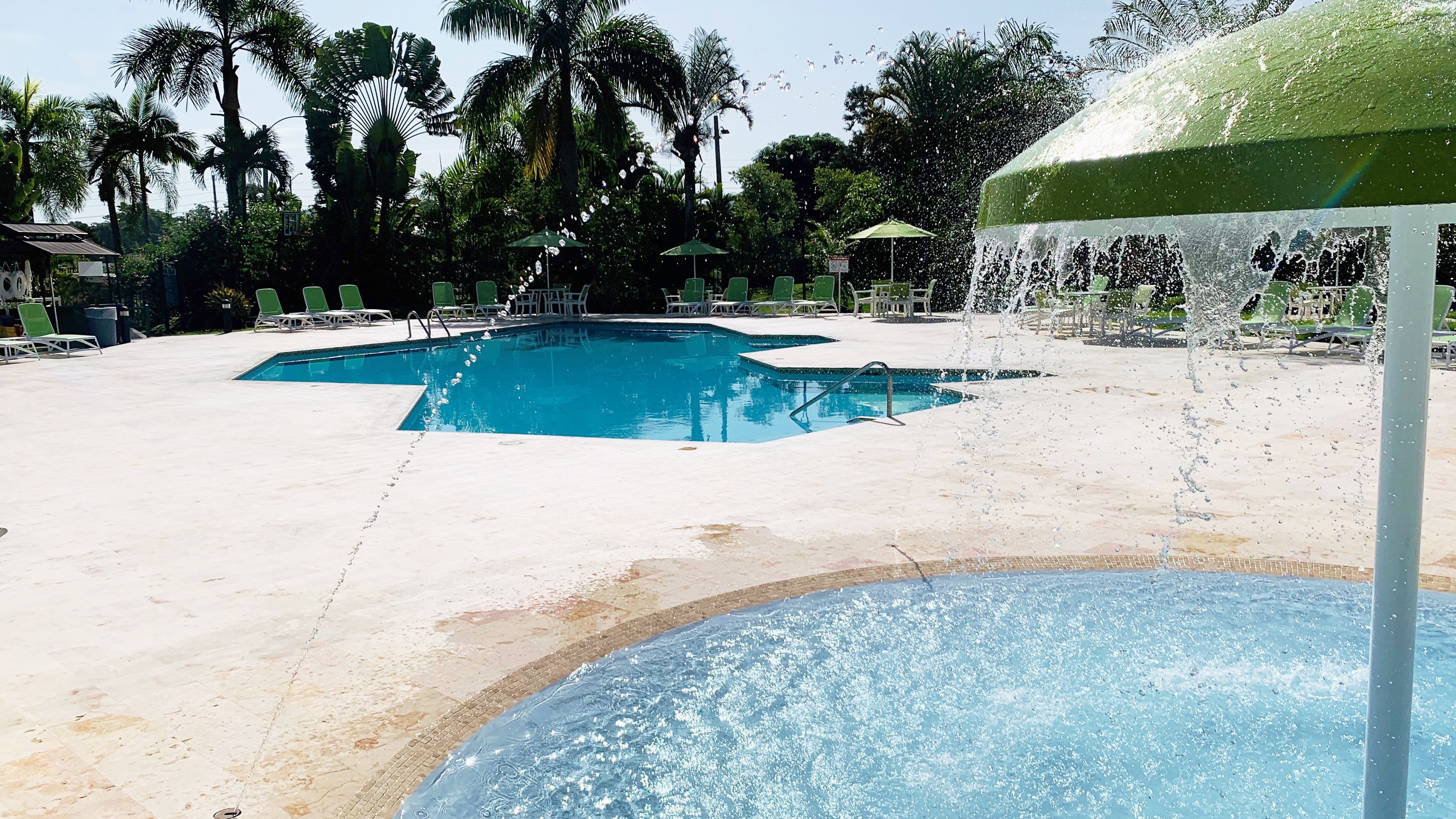 Holiday Inn Mayaguez and Tropical Casino 62/64