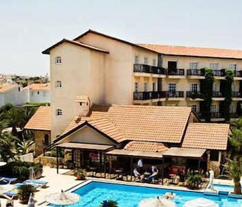 Anais Bay Hotel 10/67