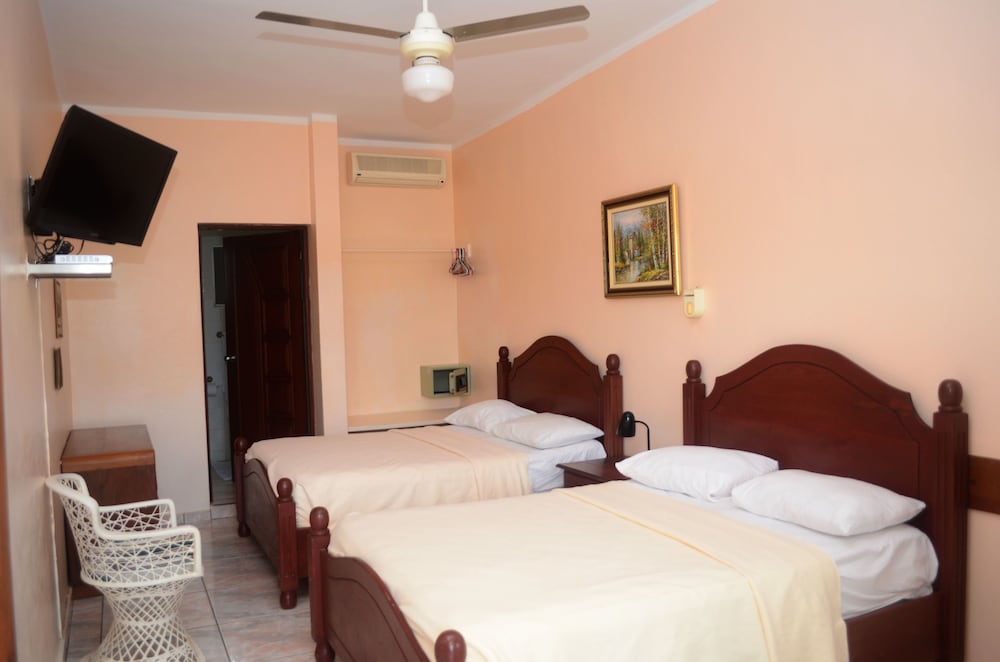 Hotel Garant & Suites 15/49