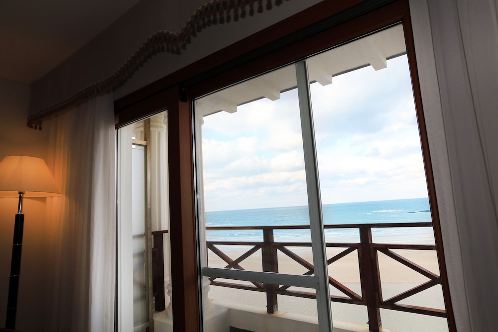 Ocean Grand Hotel Jeju 6/58