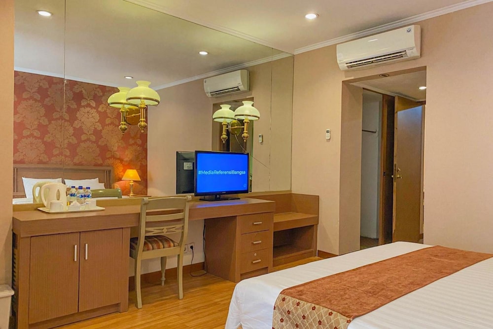 Riyadi Palace Hotel 20/61