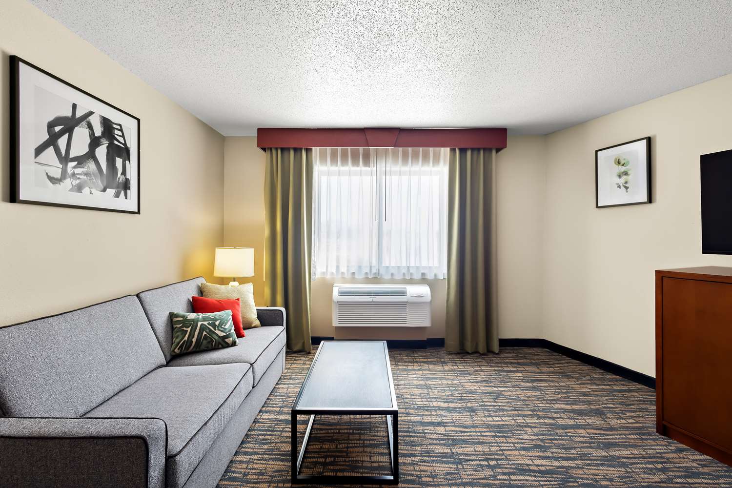 Best Western Fremont/Angola I-80/90 Toll Road 10/19