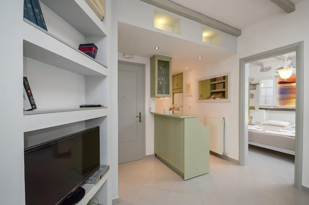 Santa Katerina Studios &amp; Apartments 4/50